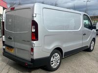 Used Renault Trafic 125 HP (91 kW) 2018 Silver MPV