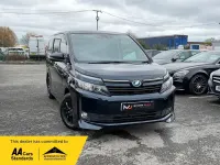 Usado Toyota Prius+ 2026 Azul