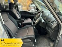 Używany Nissan Serena 2014 Srebrny Minivan