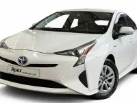 Used Toyota Prius Business Edition 140 HP (102 kW) 2018 White Hatchback