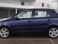Używany Skoda Fabia 86 KM (63 kW) 2009 Niebieski Hatchback