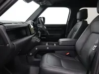 Usado Land Rover Defender 525 HP (386 kW) 2023 Preto SUV