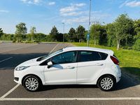 Used Ford Fiesta Style 82 HP (60 kW) 2015 White Hatchback
