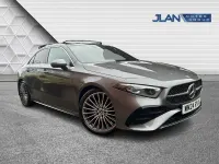 Usado Mercedes A200 AMG Line Premium Plus 163 HP (119 kW) 2024 Cinzento Sedan