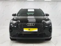 Second-hand Audi Q4 e-tron Comfort 150 kW (204 CP) 2022 Negru SUV