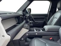 Used Land Rover Defender SE Dynamic 300 HP (220 kW) 2024 Silicon silver SUV