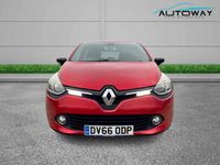 Used Renault Clio IV Dynamique 90 HP (66 kW) 2016 Red Hatchback