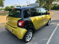 Used Smart ForFour Passion 71 HP (52 kW) 2016 Yellow Hatchback
