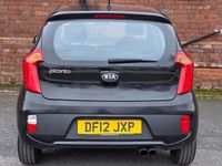 Used Kia Picanto 68 HP (50 kW) 2012 Black Hatchback