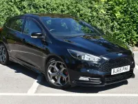 Used Ford Focus ST 185 HP (136 kW) 2015 Black Hatchback