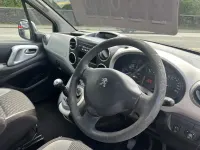 Used Peugeot Partner Tepee Outdoor 92 HP (67 kW) 2013 Brown MPV