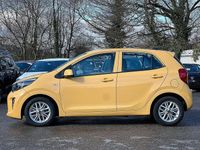 Used Kia Picanto 66 HP (48 kW) 2023 Yellow Hatchback