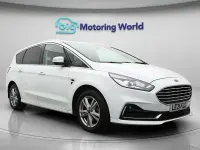 Begagnad Ford S-MAX Titanium 150 HK (110 kW) 2021 Vit Minibuss