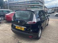 used Renault Scénic III 1.5 dCi Dynamique TomTom Energy 5dr [Start Stop]
