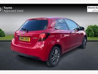 Used Toyota Yaris 99 HP (72 kW) 2016 Hatchback