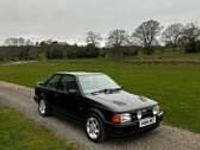Used Ford Escort RS 132 HP (97 kW) 1990 Black Sedan