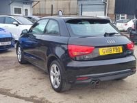 Używany Audi A1 Sport 123 KM (90 kW) 2018 Czarny Hatchback