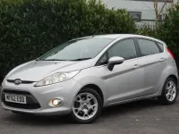 Used Ford Fiesta Zetec 2012 Silver Hatchback