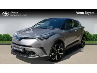 Usado Toyota C-HR 122 HP (89 kW) 2017 Prateado SUV