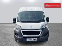 used Peugeot Boxer 2.2 BlueHDi H2 S Van 140ps