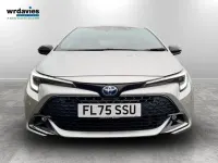 Used Toyota Corolla Design 140 HP (102 kW) 2025 Silver Hatchback