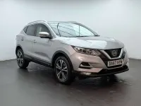 Used Nissan Qashqai N-Connecta 2017 Silver SUV