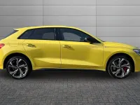 Used Audi A3 Sportback e-tron Competition 242 HP (177 kW) 2022 Yellow Hatchback
