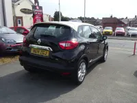 Used Renault Captur Dynamique 90 HP (66 kW) 2014 Black SUV