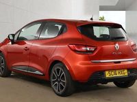 Used Renault Clio IV Dynamique 75 HP (55 kW) 2016 Red Hatchback