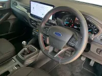 Used Ford Focus ST-Line 155 HP (114 kW) 2023 Black Estate