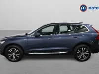 Usado Volvo XC60 Core 349 HP (256 kW) 2022 Azul SUV