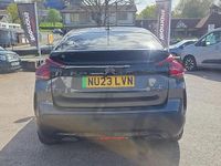 Begagnad Citroën e-C4 Shine 100 kW (136 HK) 2023 Grå Halvkombi