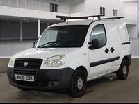 Used Fiat Doblò 85 HP (62 kW) 2008 White MPV
