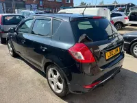 Used Kia Ceed 113 HP (83 kW) 2012 Black Hatchback