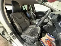 Used Volvo V60 R-Design 180 HP (132 kW) 2012 White Estate