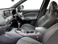 Używany Nissan Juke Tekna 114 KM (83 kW) 2021 Czarny SUV