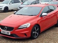 Usado Volvo V40 R-Design 2016 Vermelho Citadino