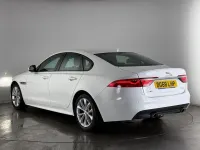 Gebraucht Jaguar XF R-Sport 2018 Weiß Limousine
