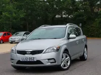Used Kia Ceed Sportswagon 89 HP (65 kW) 2012 Silver Estate