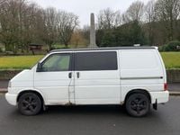 Begagnad VW Transporter 2001 Vit Van