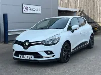 Used Renault Clio Iconic 2019 White Hatchback