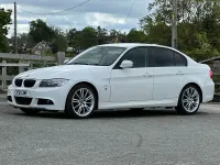 Used BMW 318 Performance 2011 White Sedan