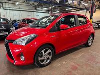 Second-hand Toyota Yaris Hybrid 2015 Roșu Hatchback
