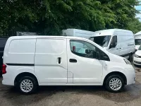 Used Nissan NV200 Tekna 2015 White MPV