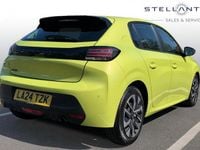 Używany Peugeot 208 Active 74 KM (54 kW) 2024 Żółty Hatchback