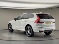 Used Volvo XC60 R-Design 250 HP (183 kW) 2021 SUV