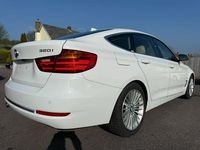 Begagnad BMW 320 Luxury Line 2014 Vit Halvkombi