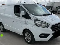 Used Ford Transit Custom Limited 130 HP (95 kW) 2020 White Van