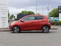 Używany Peugeot 108 Collection 71 KM (52 kW) 2021 Czerwony Hatchback