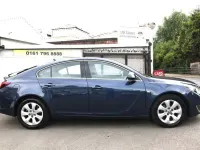 Used Vauxhall Insignia S 140 HP (102 kW) 2015 Blue Hatchback
